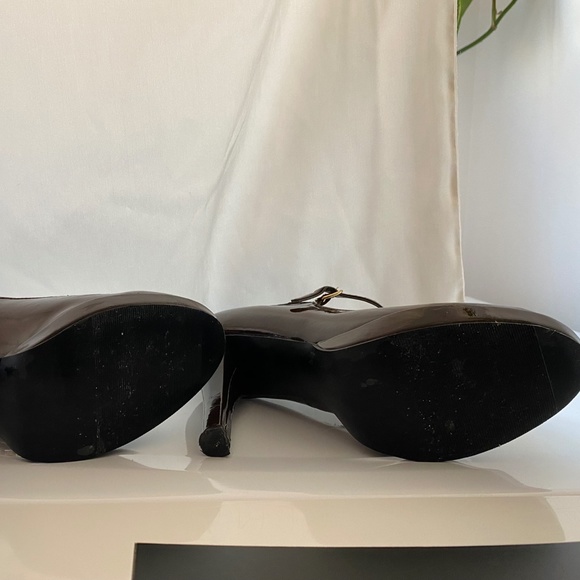 Espresso Brown Patent Leather Heels - Picture 5 of 5